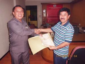 SERAH TERIMA SERTIFIKAT TIRTO